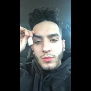 Meet your Posher, Julio